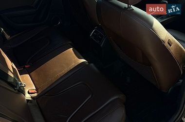 Седан Audi A4 2015 в Львове
