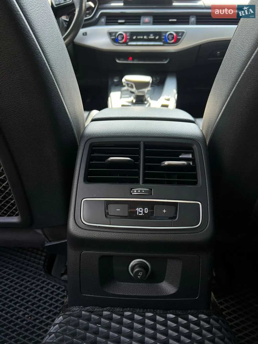 2016 Audi A4 - мініатюра 39
