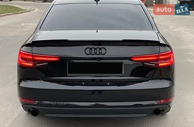 Седан Audi A4 2018 в Львове