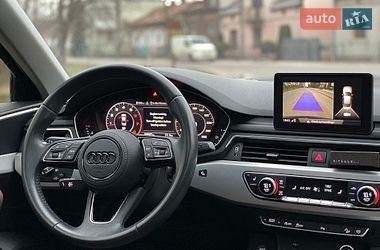 Седан Audi A4 2018 в Львове