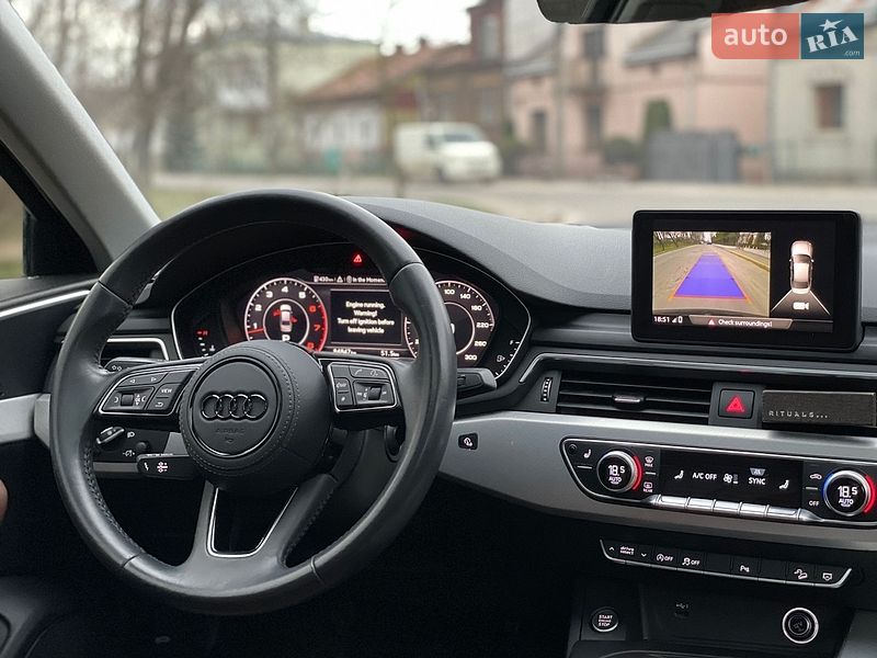 Седан Audi A4 2018 в Львове