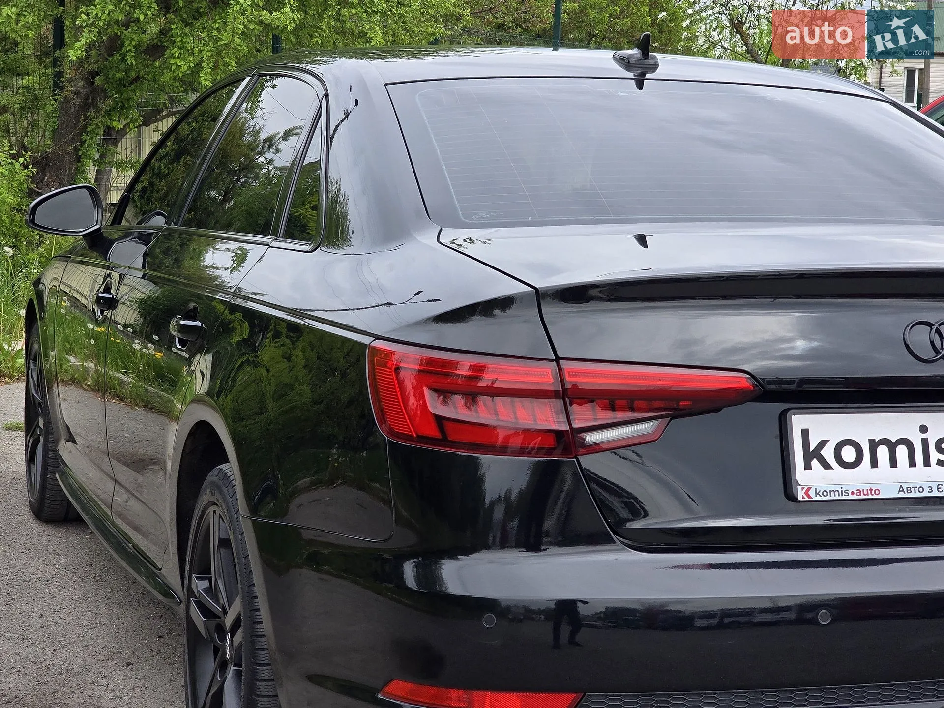 2016 Audi A4 - мініатюра 13