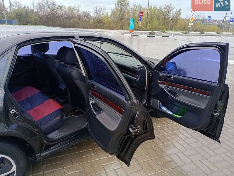 Седан Audi A4 1997 в Голованевске