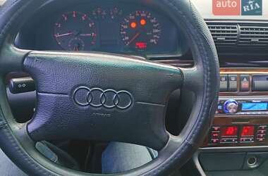 Седан Audi A4 1997 в Голованевске