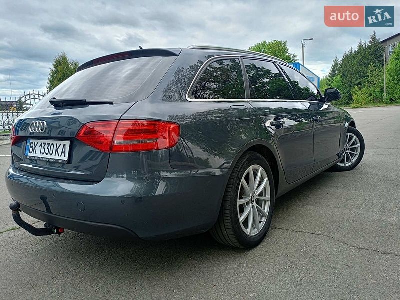 Универсал Audi A4 2009 в Сарнах