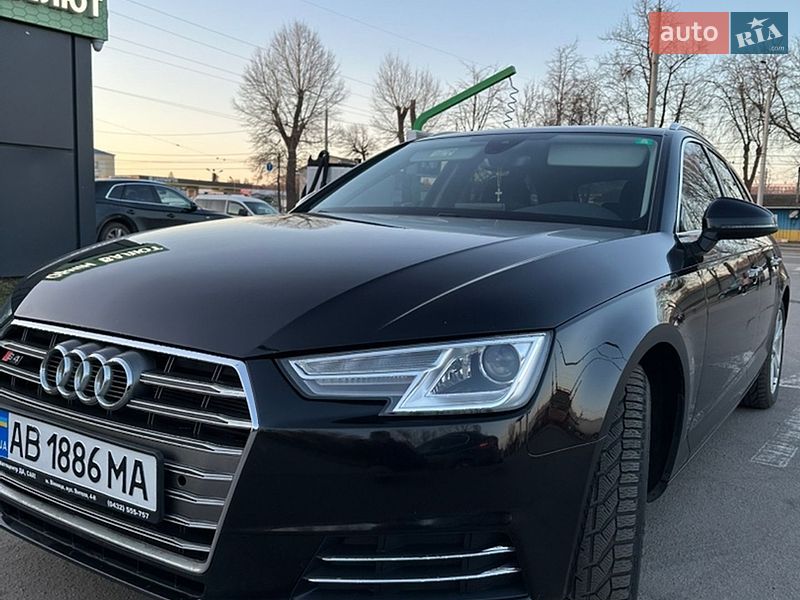 Audi A4 2016