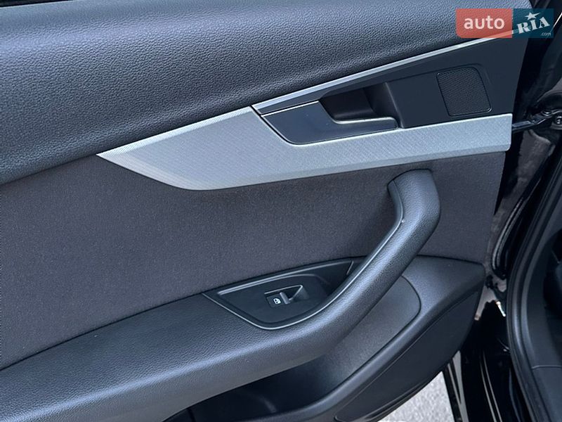 Універсал Audi A4 2016 в Вінниці