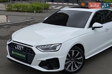 Седан Audi A4 2020 в Киеве