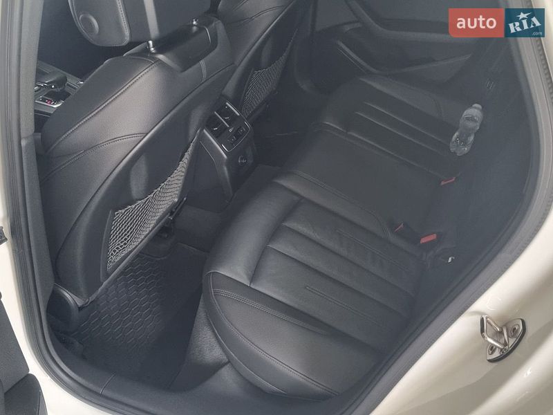 Седан Audi A4 2019 в Харькове