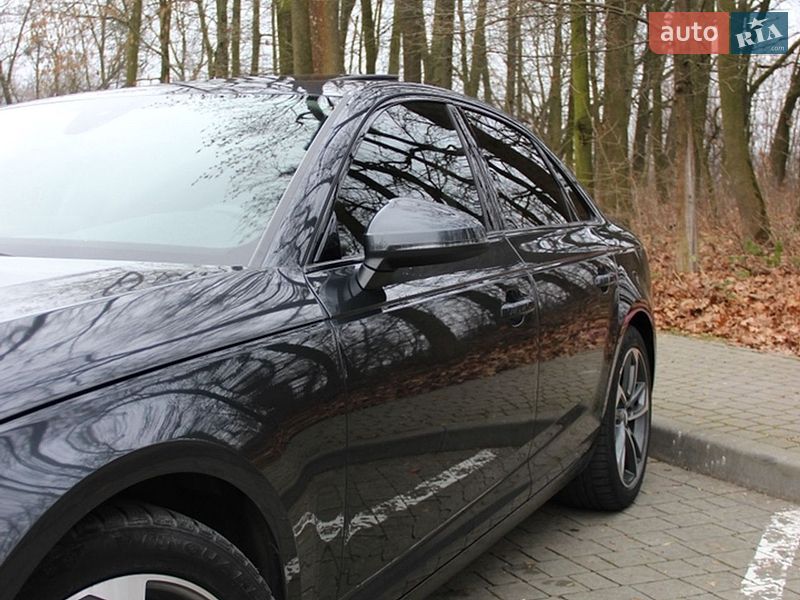 Седан Audi A4 2019 в Львове
