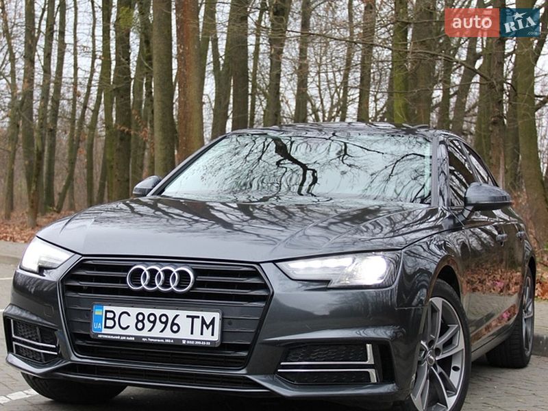 Седан Audi A4 2019 в Львове