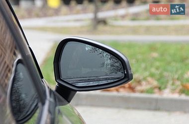 Седан Audi A4 2019 в Львове