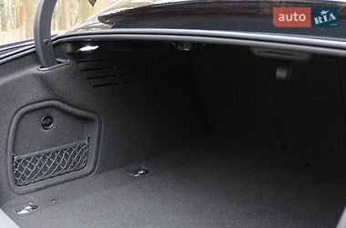 Седан Audi A4 2019 в Львове