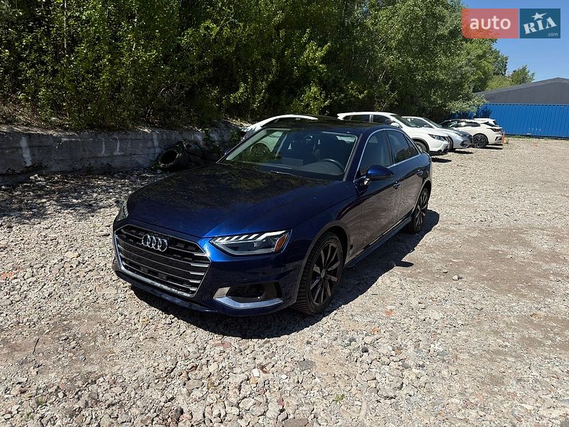 Седан Audi A4 2020 в Киеве