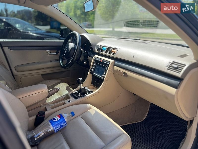 Седан Audi A4 2006 в Хмельницком