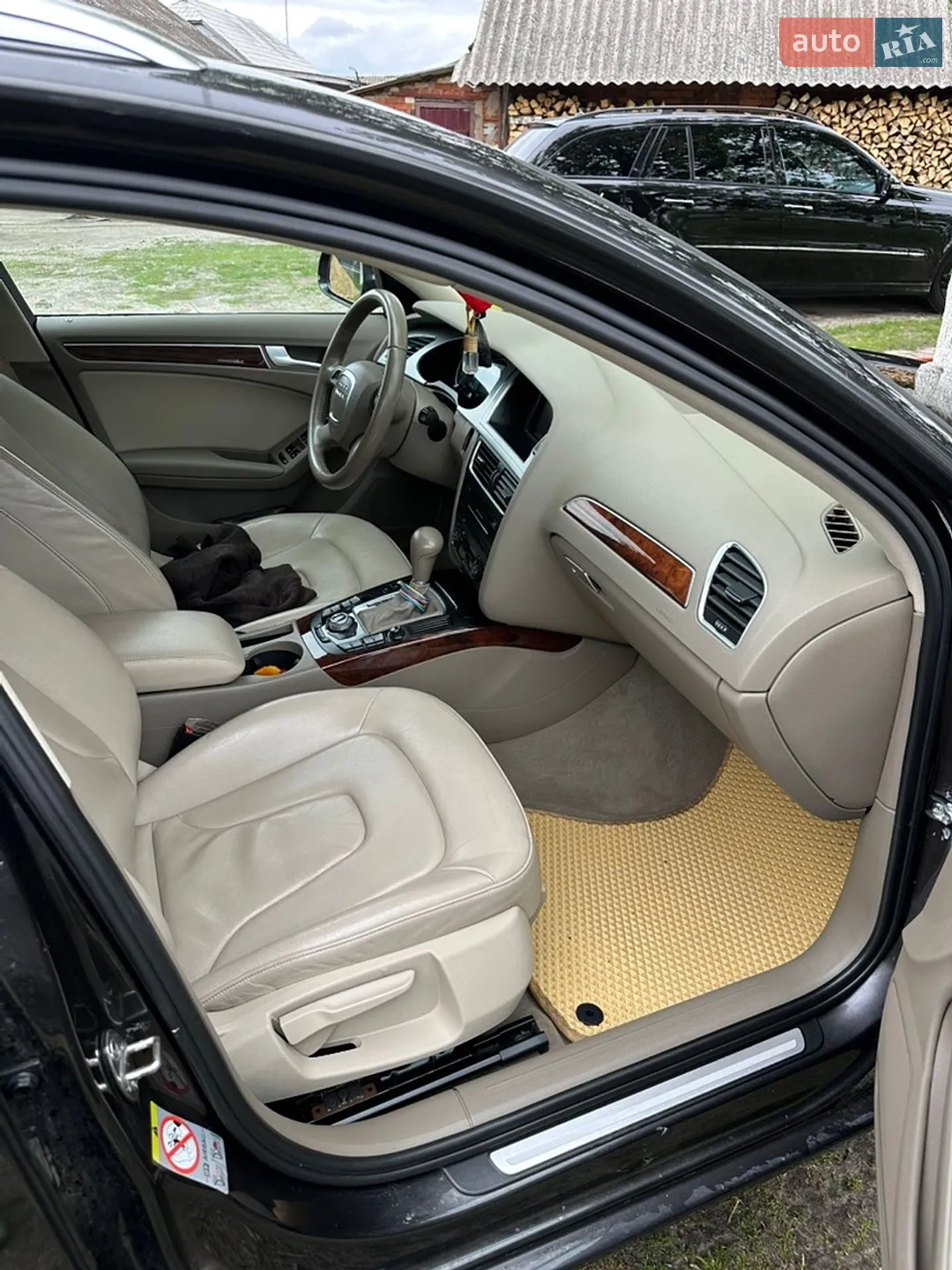 2011 Audi A4 - мініатюра 16