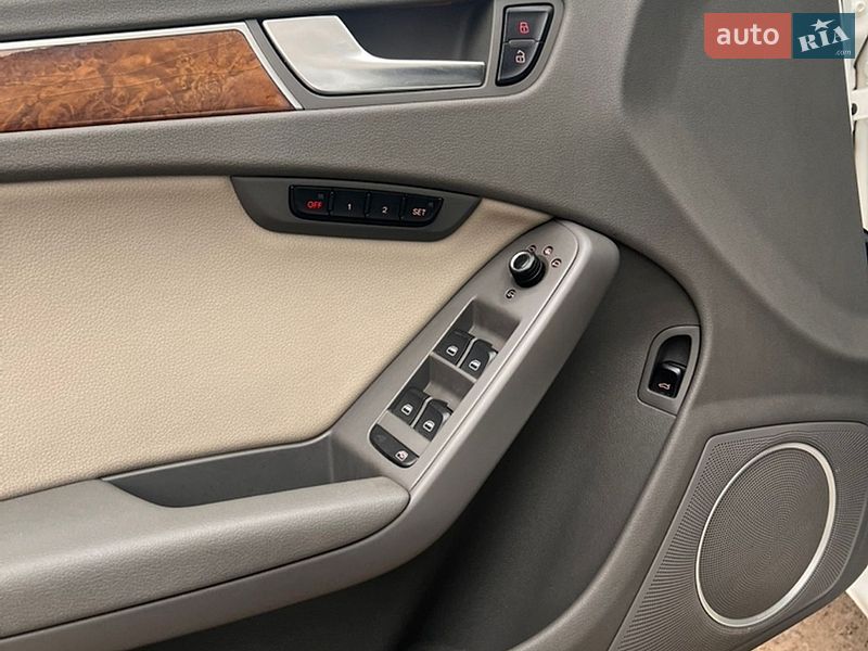 Седан Audi A4 2008 в Львове