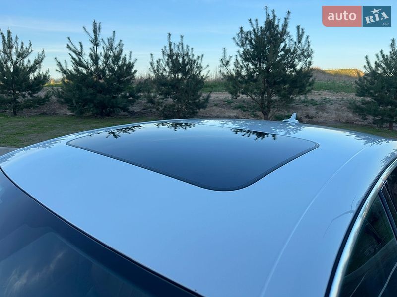 Седан Audi A4 2018 в Ровно