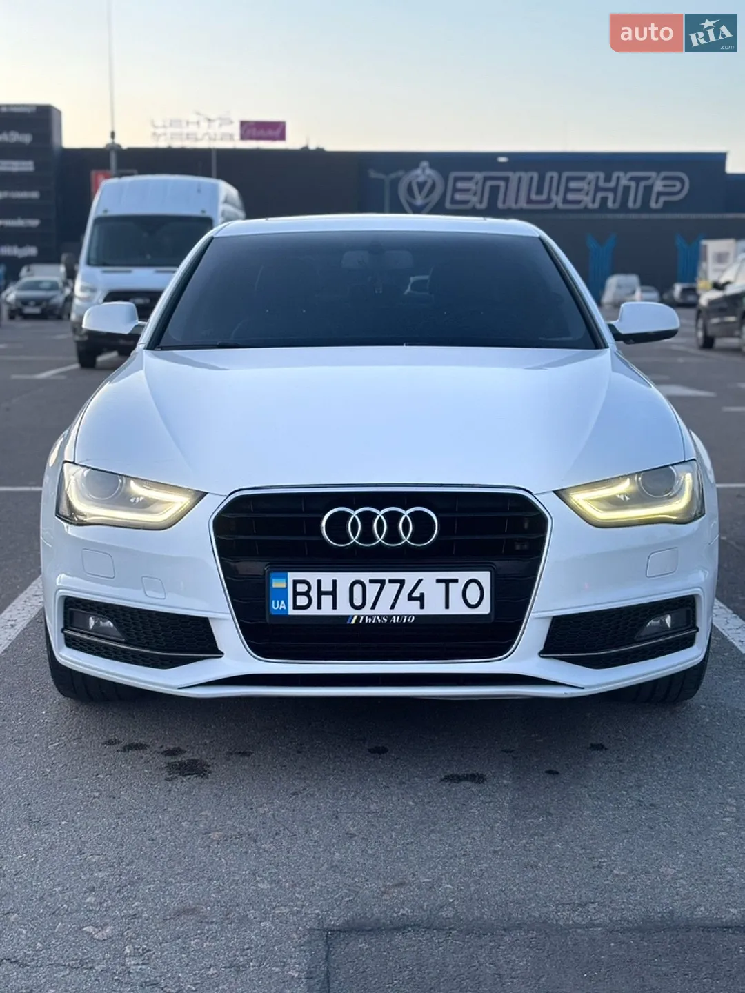 2013 Audi A4 - мініатюра 2