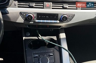 Седан Audi A4 2018 в Луцьку