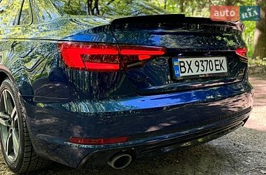 Седан Audi A4 2017 в Хмельницком