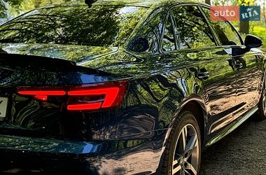 Седан Audi A4 2017 в Хмельницком