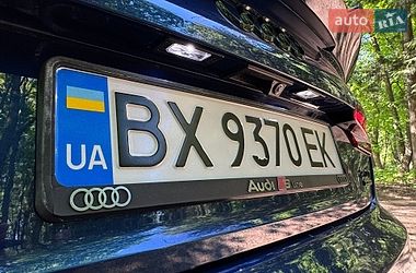 Седан Audi A4 2017 в Хмельницком