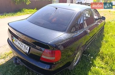 Седан Audi A4 2000 в Житомире