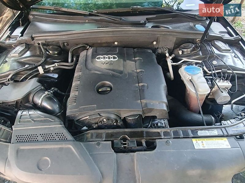 Седан Audi A4 2015 в Николаеве