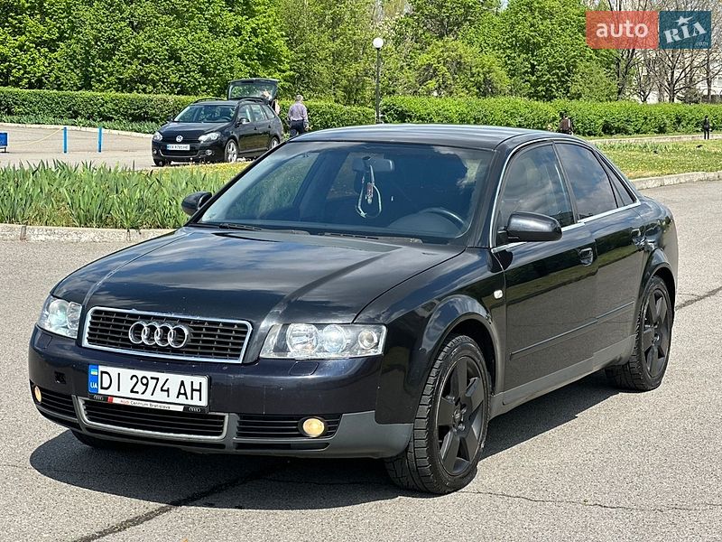 Седан Audi A4 2001 в Харькове