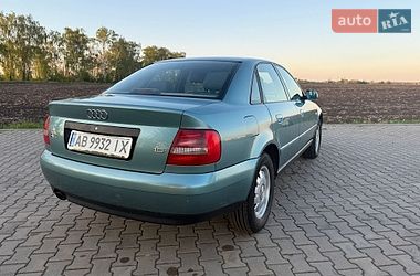 Седан Audi A4 1999 в Липовце