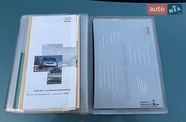 Седан Audi A4 1999 в Липовце