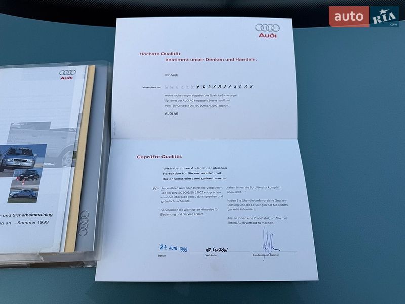 Седан Audi A4 1999 в Липовце