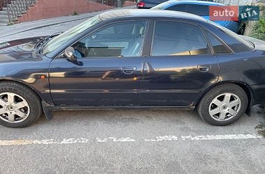 Седан Audi A4 1996 в Гостомеле