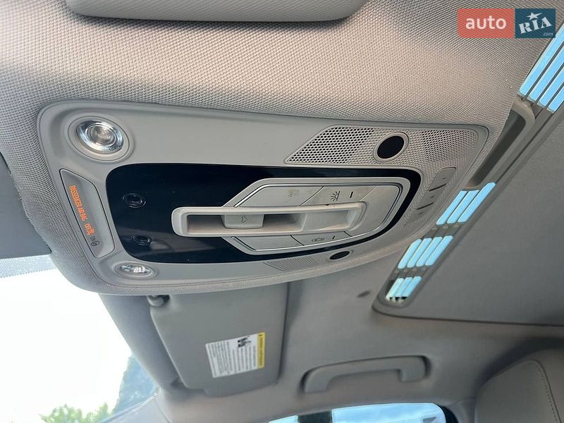 Седан Audi A4 2016 в Рівному