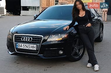 Седан Audi A4 2009 в Умани
