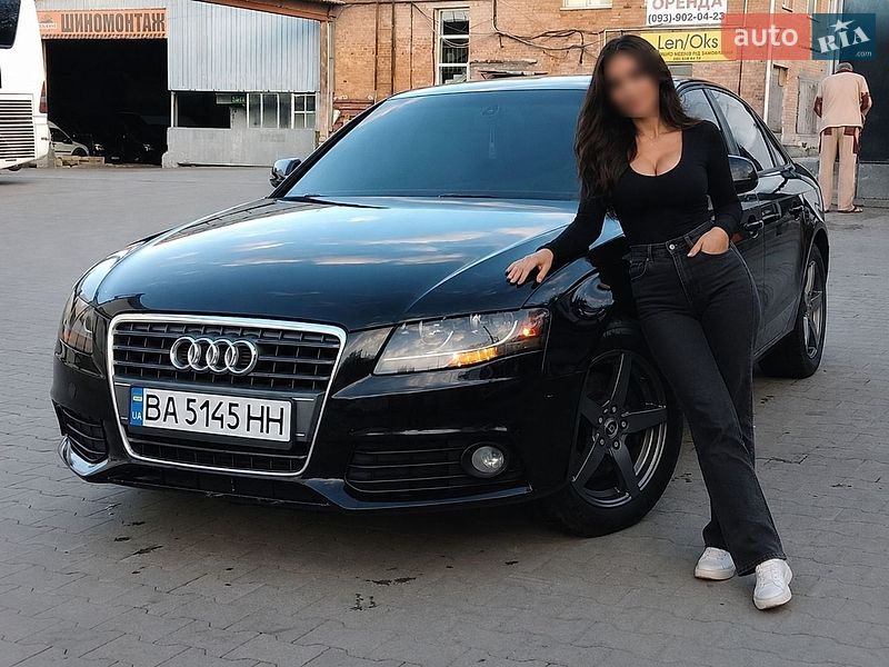 Седан Audi A4 2009 в Умани