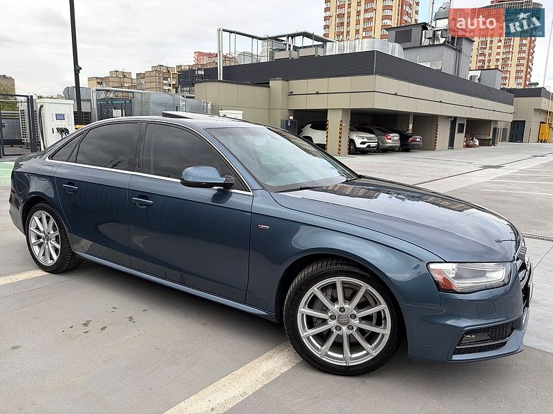Седан Audi A4 2014 в Киеве