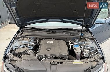Седан Audi A4 2014 в Киеве