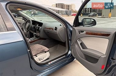 Седан Audi A4 2014 в Киеве