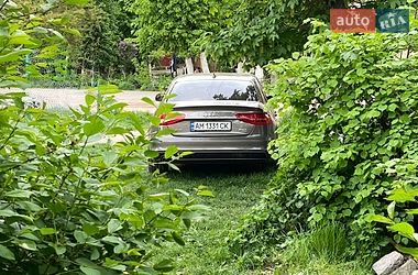 Седан Audi A4 2014 в Бердичеві