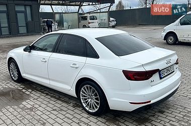 Седан Audi A4 2017 в Львове