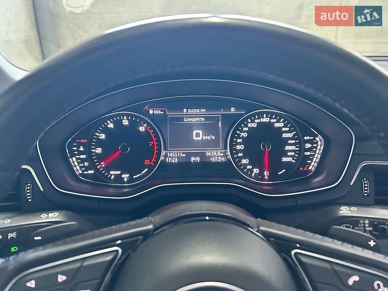 Седан Audi A4 2017 в Львове