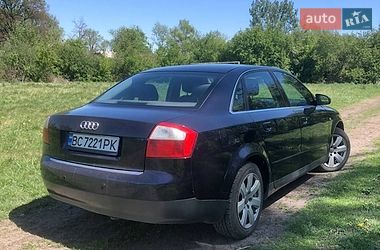 Седан Audi A4 2002 в Глинянах