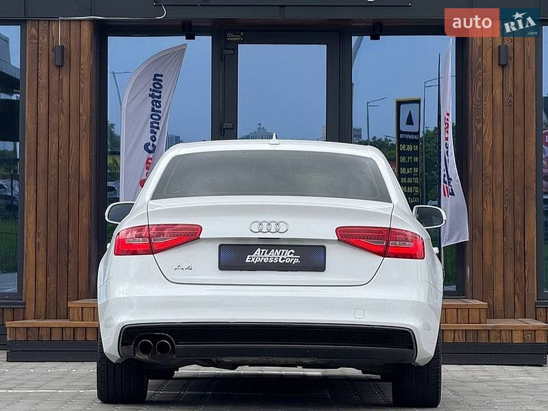 Седан Audi A4 2016 в Киеве