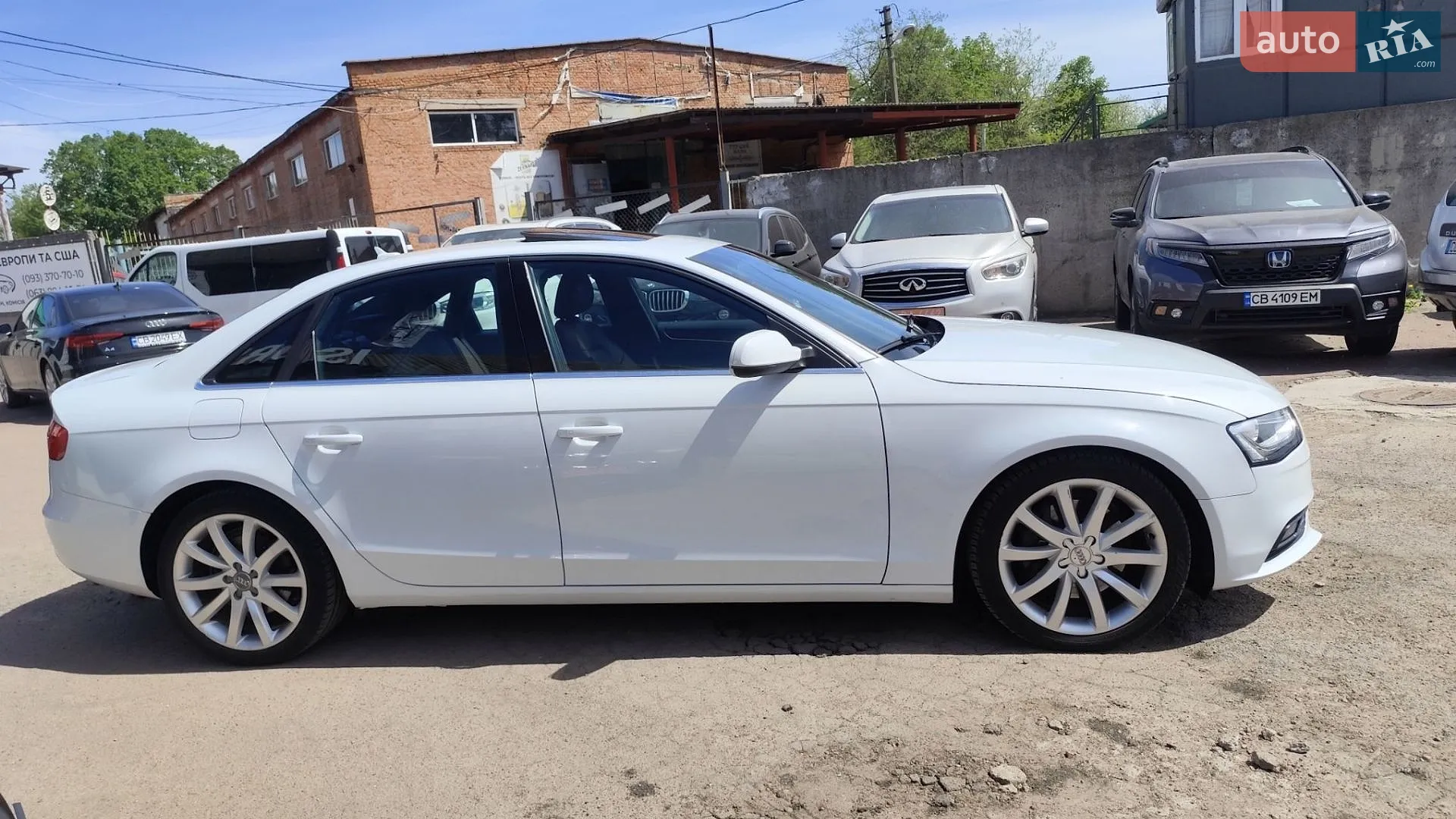 2012 Audi A4 - мініатюра 15