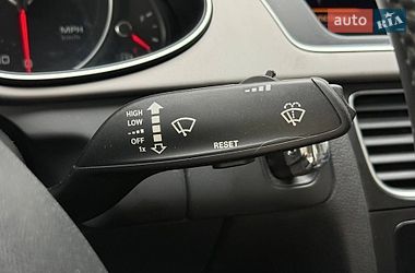 Седан Audi A4 2014 в Рівному