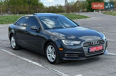Седан Audi A4 2017 в Луцьку