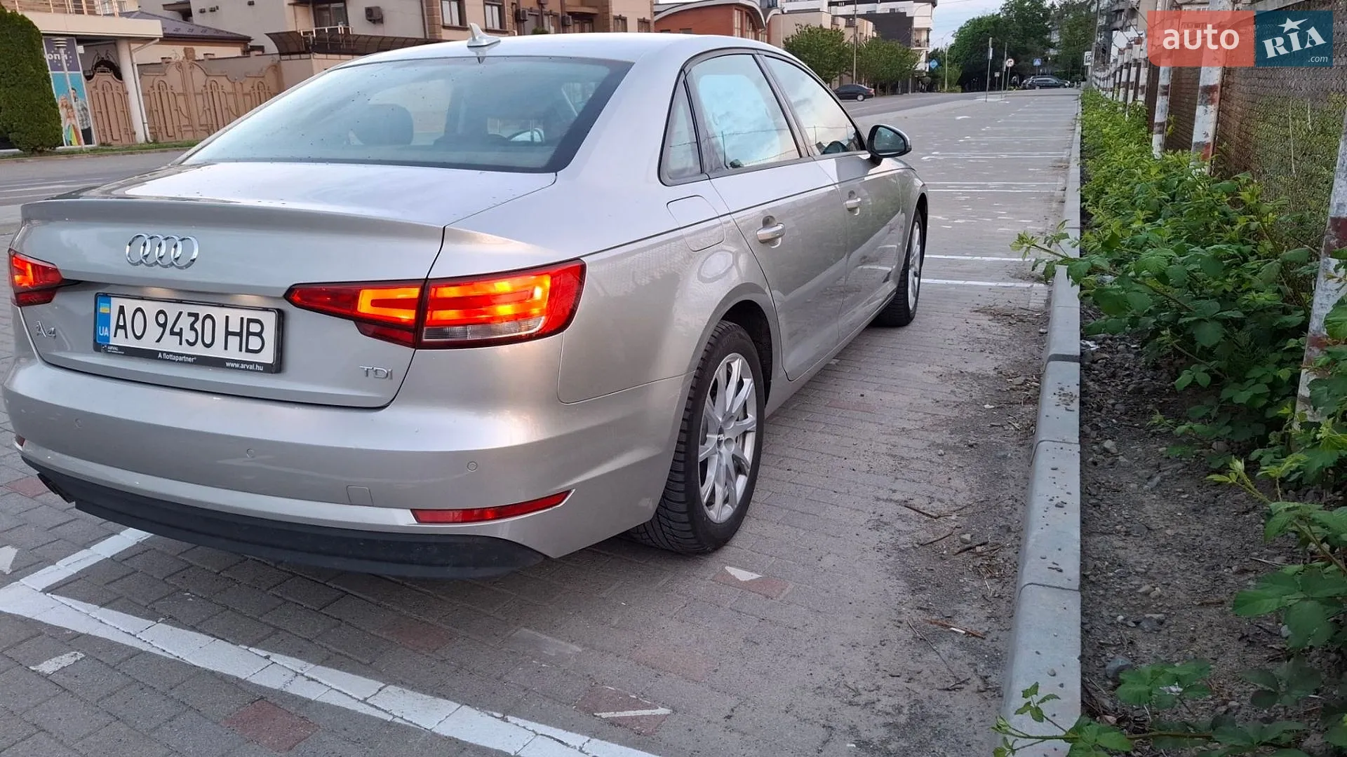 2016 Audi A4 - мініатюра 16