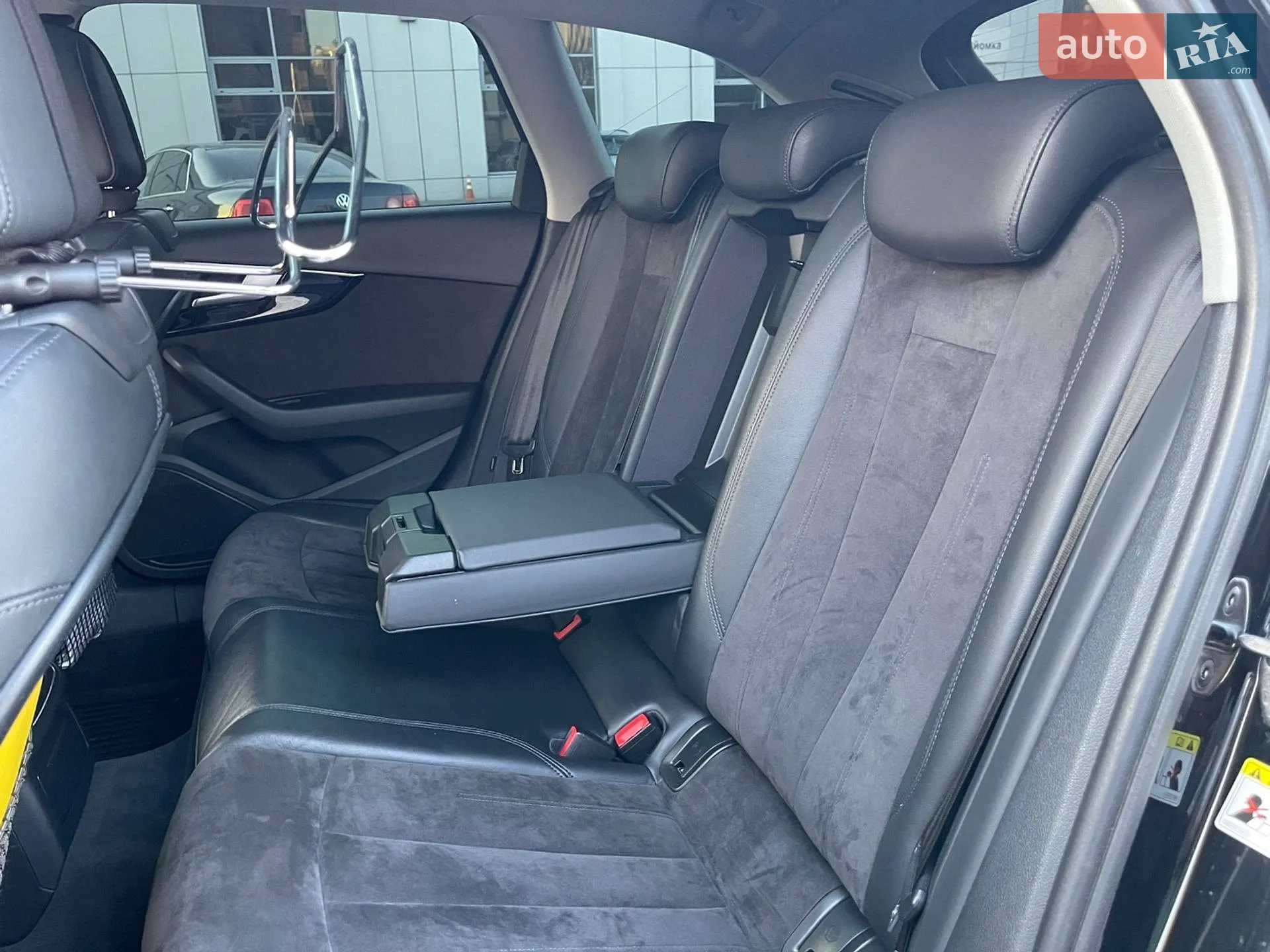 2016 Audi A4 - мініатюра 22